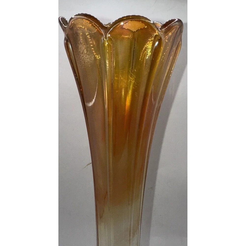 Imperial Glass swung carnival